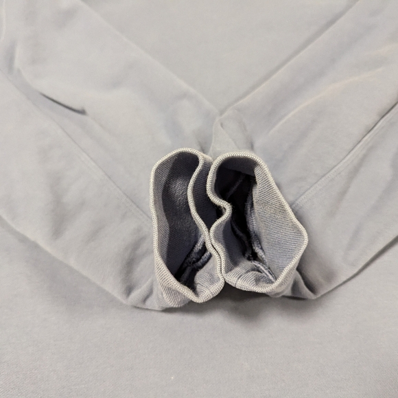 Lululemon Perfectly Oversized Crew Sweatshirt Blue Approx Size 12 (PTP 26") - Picture 9 of 14